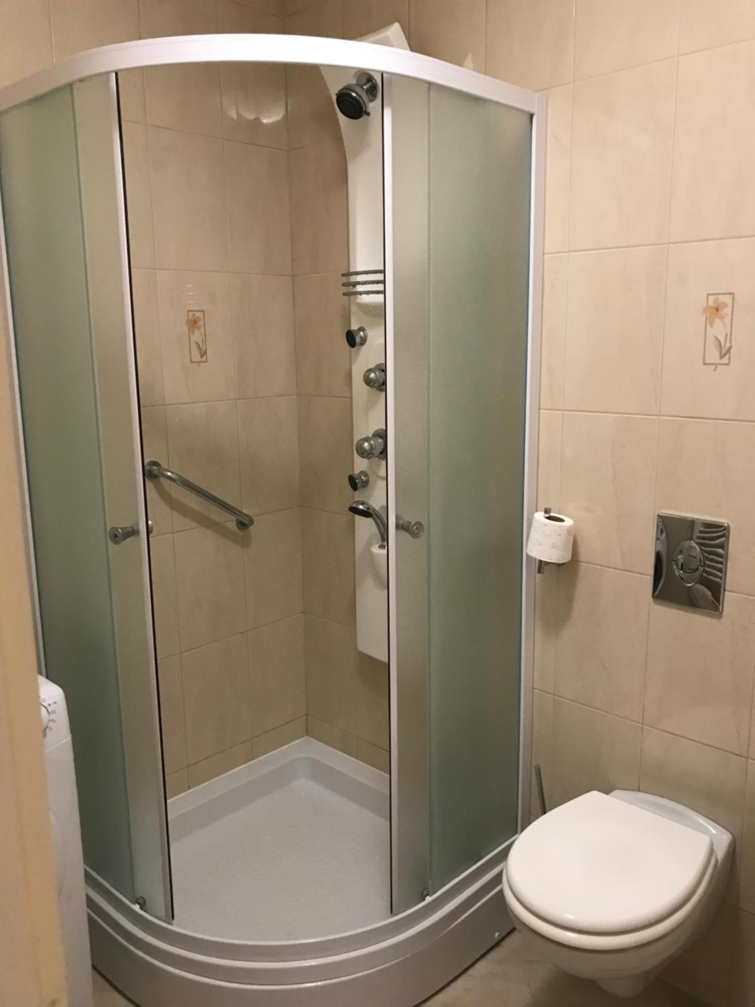 Lenesta Apartmán